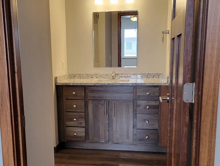 420 Sierra Pl — Photo 36