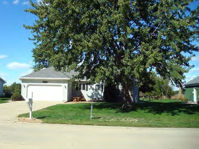1st image of 540 W Wildwood Dr