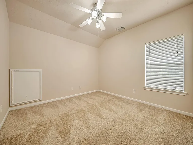 18106 Linden Forest Ln — Photo 25
