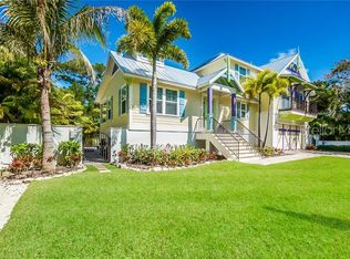 210 75th St, Holmes Beach, FL 34217