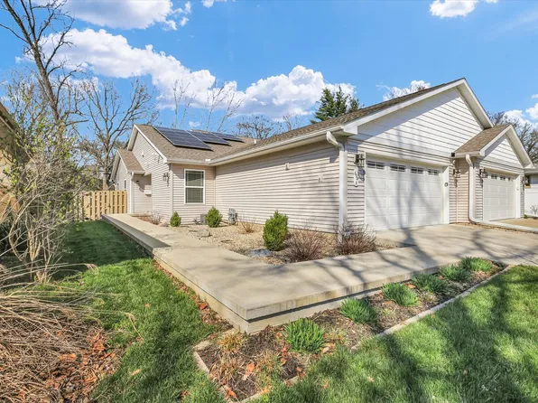 604 E Harding Dr #A, Urbana, IL 61801