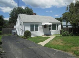 200 Holbrook Ave, Willimantic, CT 06226