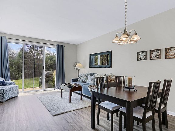 3rd image of 4441 W Brownstone Way