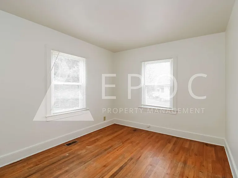 919 Bellvue St — Photo 9