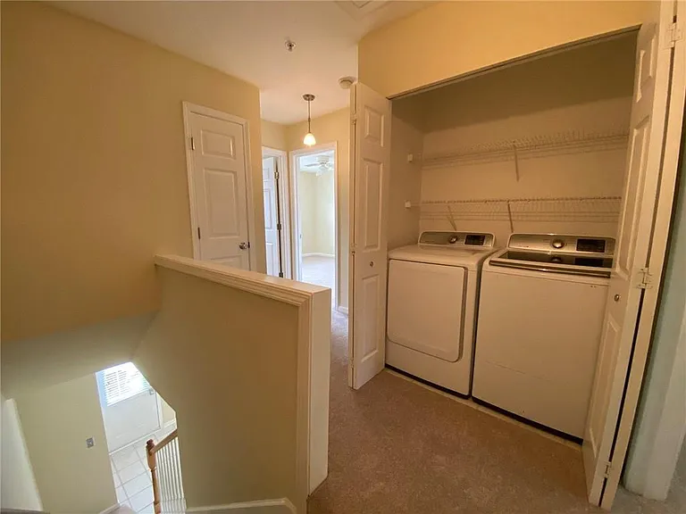 1285 Kilmington Ct — Photo 21