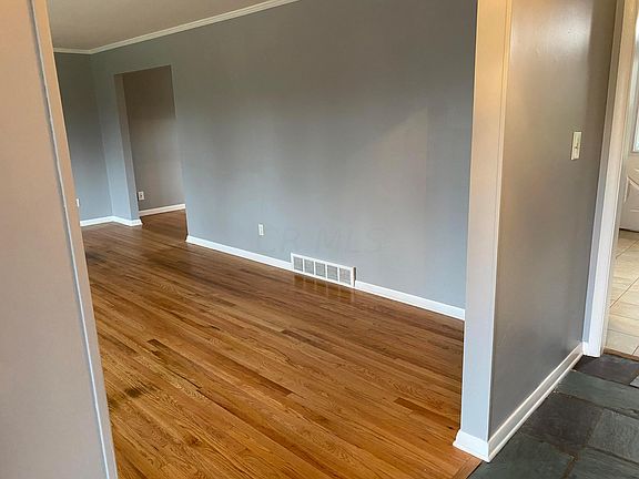 5th image of 4929 Sharon Hill Dr