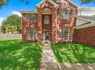 4506 Twin Timber Ct, Fresno, TX 77545