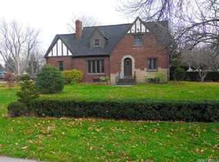 4777 Lower River Rd, Lewiston, NY 14092