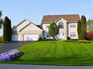10051 Karl Close, Belvidere, IL 61008