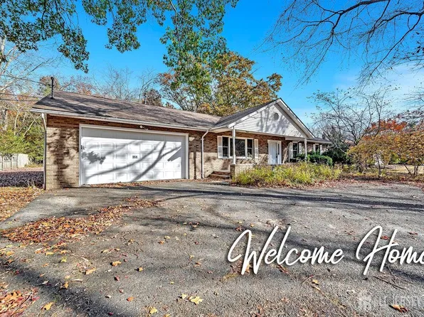 351 E Greystone Rd, Old Bridge, NJ 08857