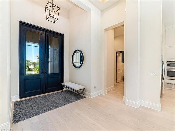 4th image of 3118 Malaga Ln