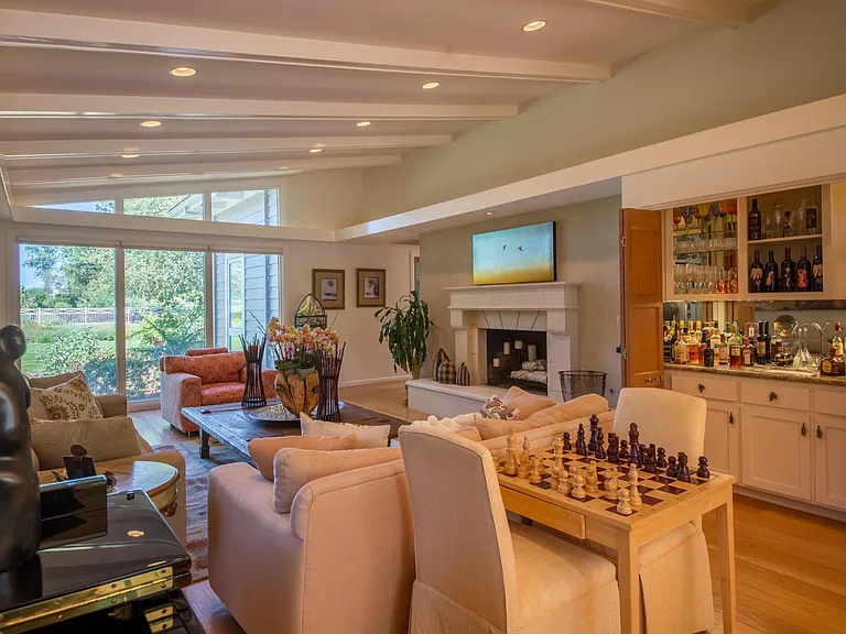 1765 Zinfandel Ln — Photo 8