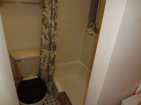 Rented by City Heights Realty | media 37