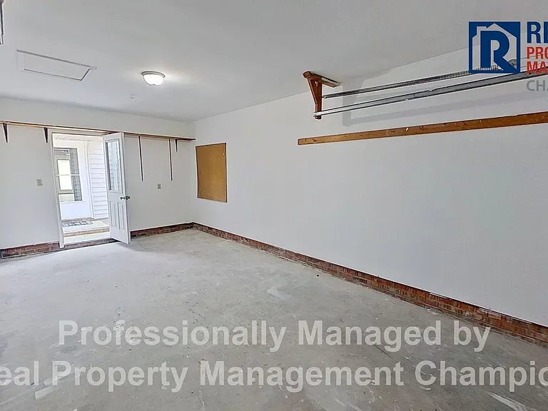 115 Greenford Pl — Photo 18