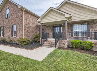 3633 S Hyde Rd, Springfield, TN 37172