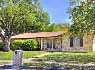 6322 McKeon Dr, San Antonio, TX 78218
