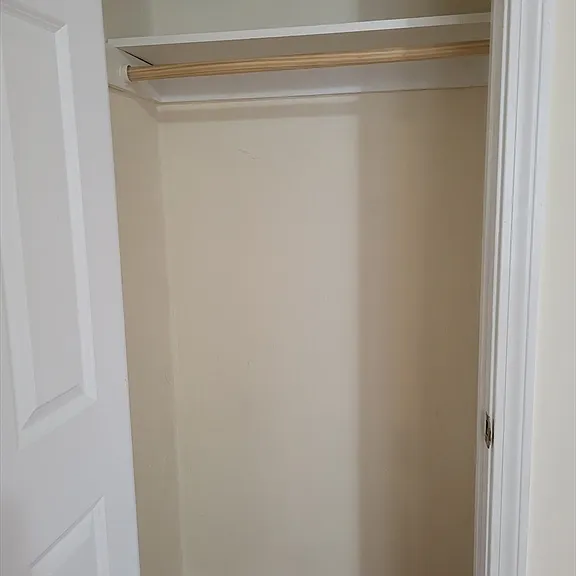 54 Greendale Rd #3L — Photo 7