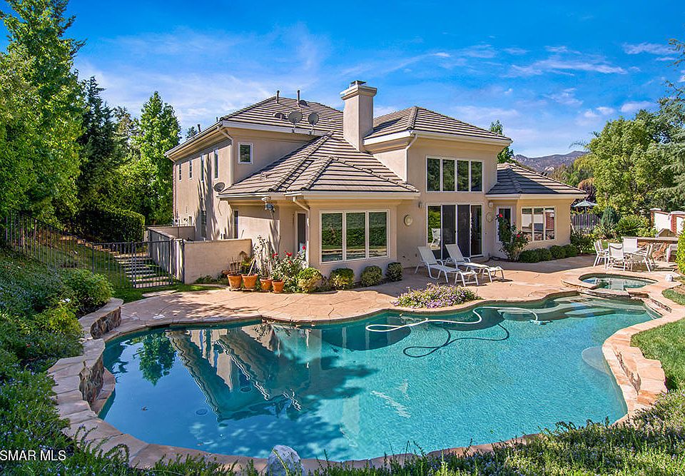 1st image of 255 Rosemont Ct #762