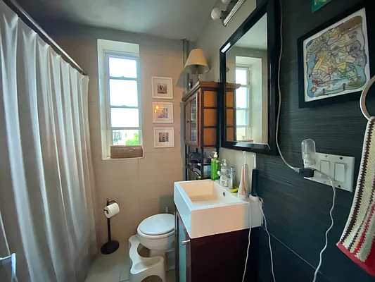 Rented by Simply Brooklyn Realty Inc | media 14