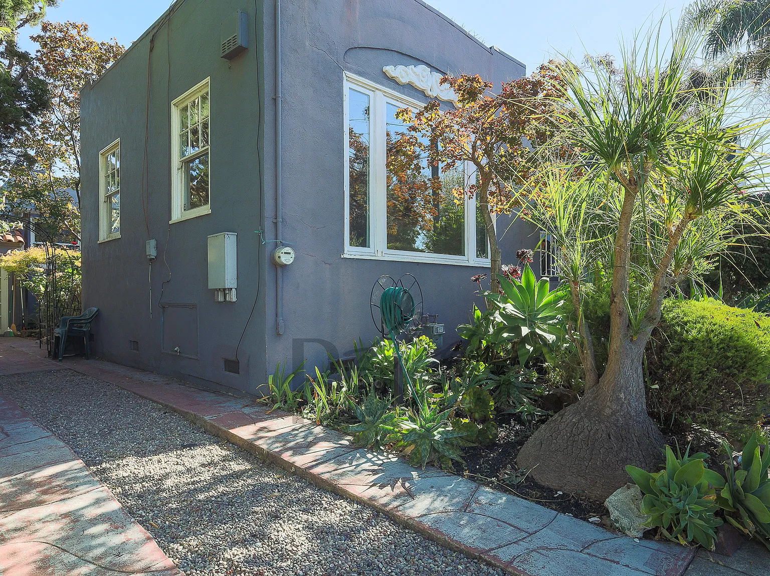 2 bed, 1227 sqft, $4,600 — Photo 2
