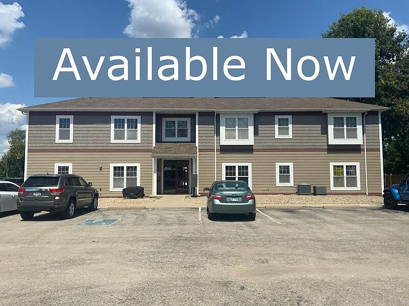 1st image of 409 W Washington St APT A