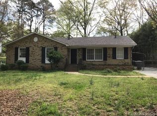 6617 Lynmont Dr, Charlotte, NC 28212