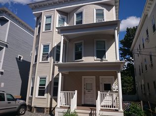 7 Washburn Ter, Brookline, MA 02446