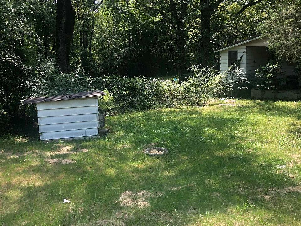 2nd image of 3605 Murphree Rd