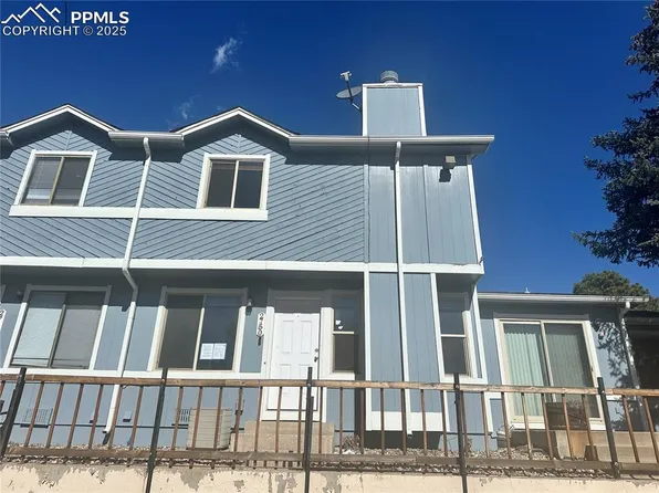 2750 Hearthwood Ln, Colorado Springs, CO 80917