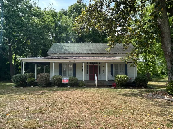318 S Limestone St, Gaffney, SC 29340