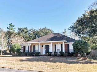 999 Wakefield Dr W, Mobile, AL 36695