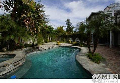 2nd image of 23427 Dolorosa St