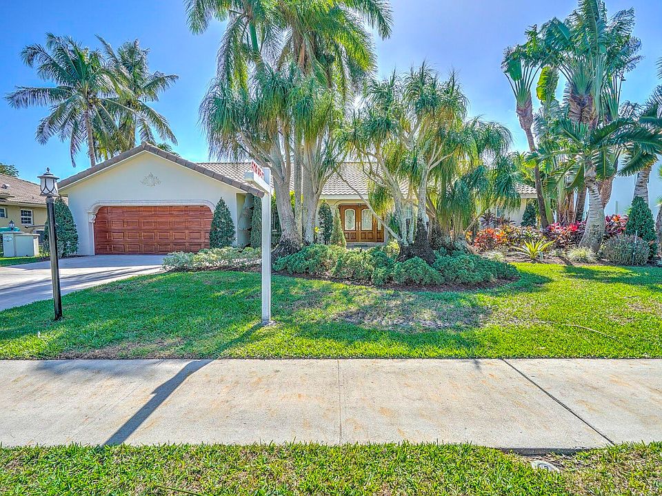 1st image of 752 SW 36th Ave