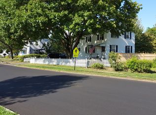 515 Milford Point Rd, Milford, CT 06460