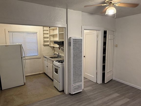 4th image of 14755 Armstrong Woods Rd #6