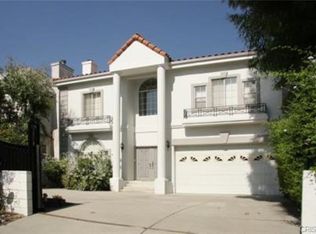 5841 Wilbur Ave, Tarzana, CA 91356