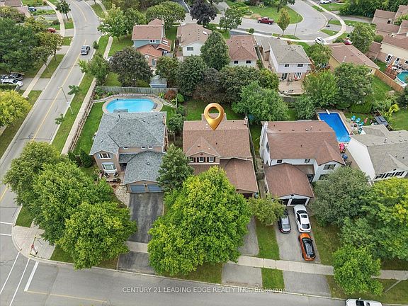 3rd image of 3074 Tours Rd