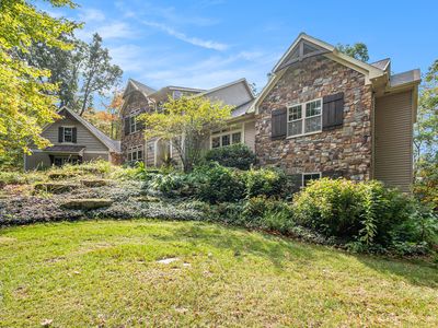 511 Headwaters Dr NE, Lowell, MI, 49331