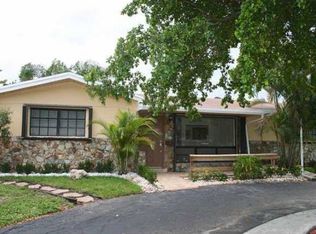 3414 W Park Rd, Hollywood, FL 33021