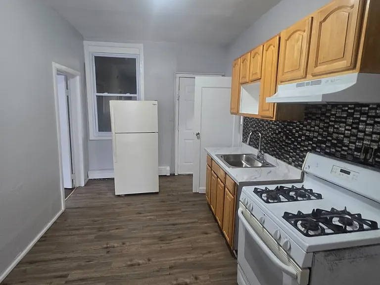 183 Mill St #3 — Photo 3