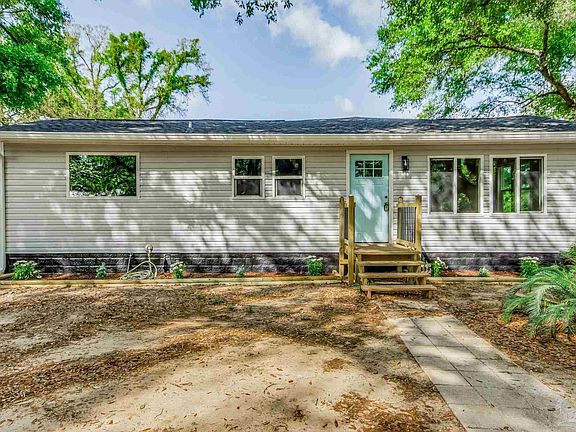 3rd image of 6119 Brosnaham Ave