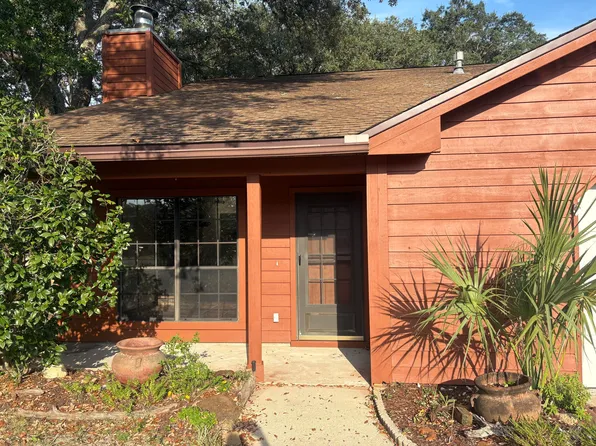 636 Fir Ave, Niceville, FL 32578