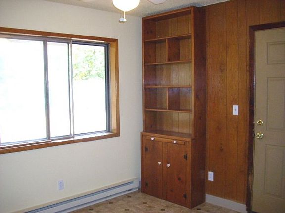 5th image of 3719 NE Pacific Way