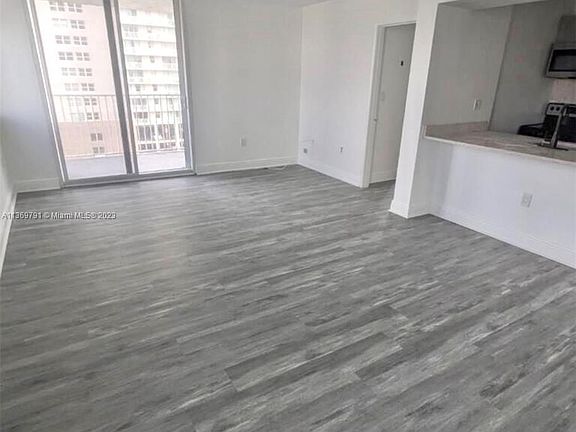 2nd image of 850 N Miami Ave #W-1008