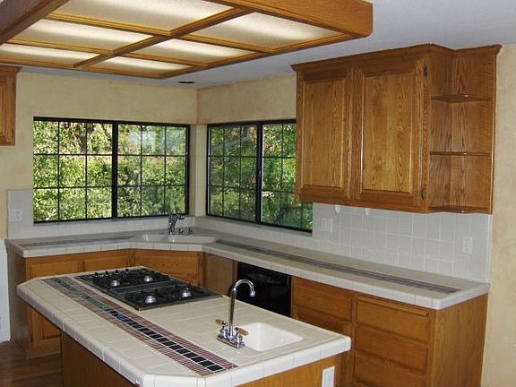 4th image of 12378 Incline Dr