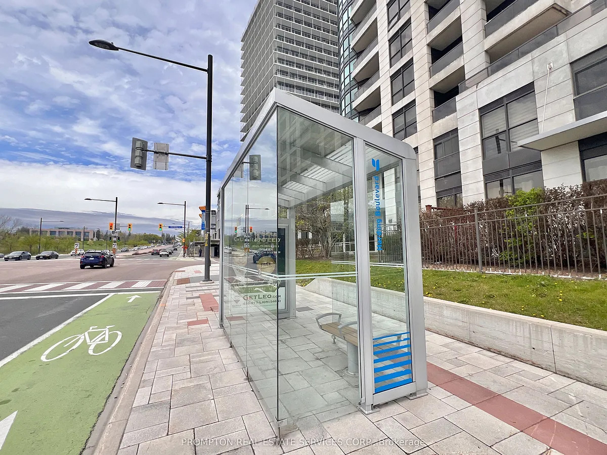Building Photo - 18 Harding Blvd #1205