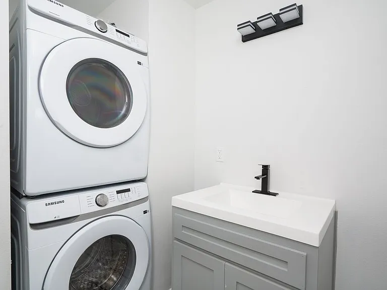 1107 Shasta Ave #2 — Photo 11