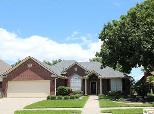 406 Charleston Dr, Victoria, TX 77904