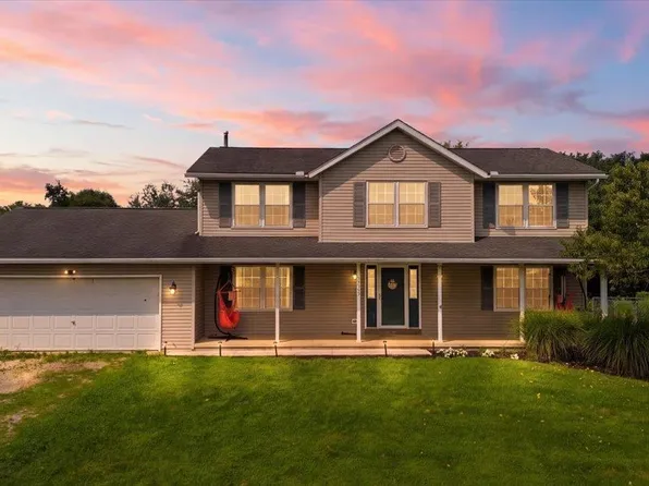 11455 Colwill Rd, Gambier, OH 43022