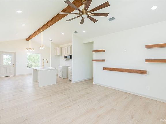 4th image of 3503 Las Brisas St